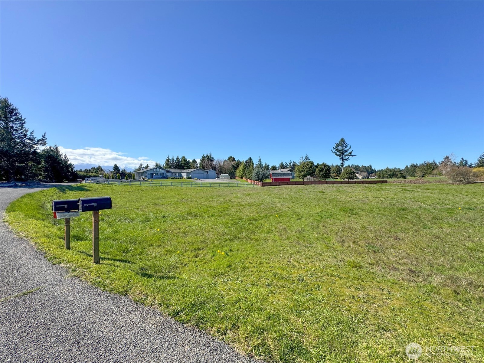 0 Nka Sundial Loop Property Photo 21