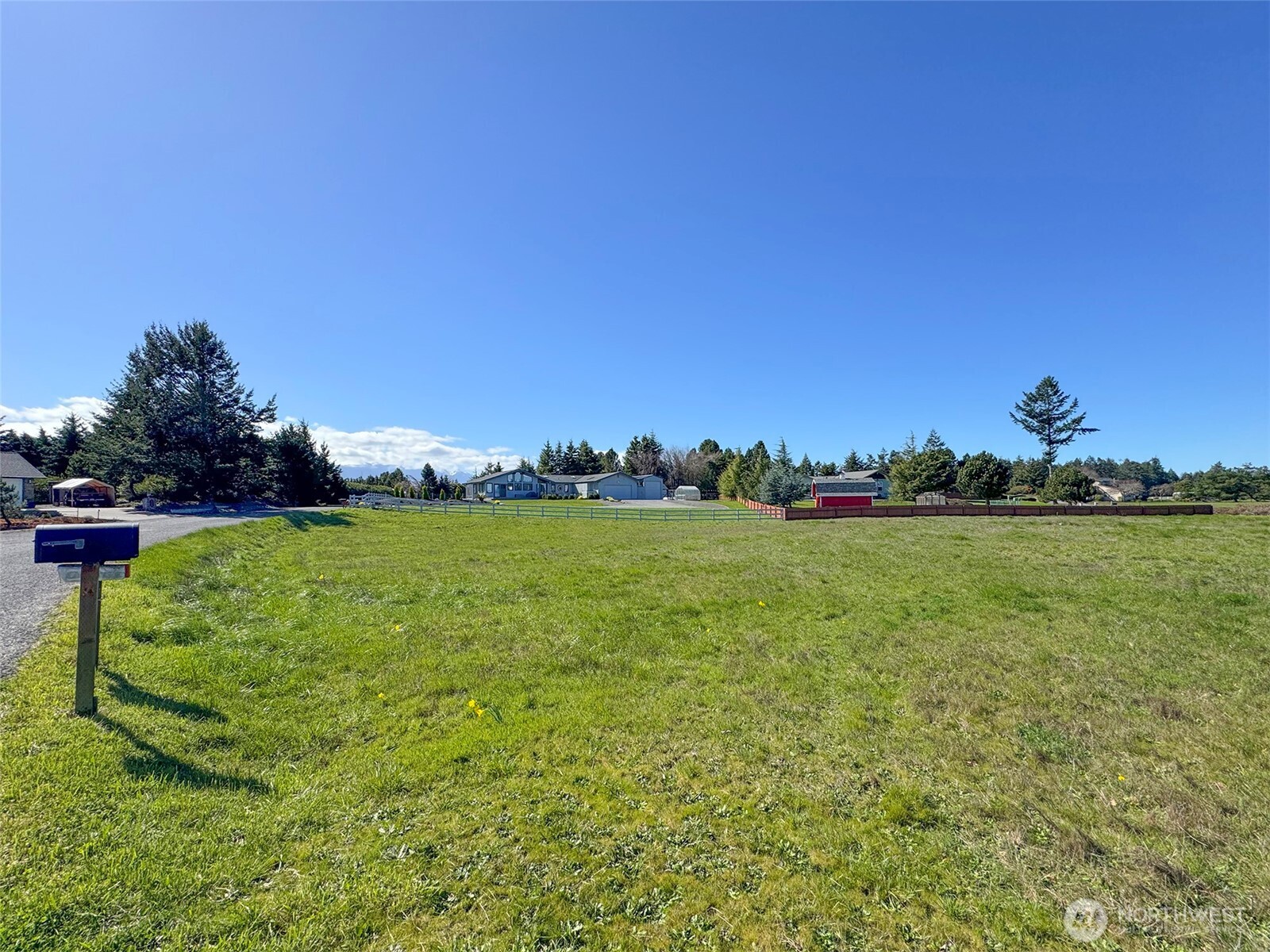 0 Nka Sundial Loop Property Photo 22