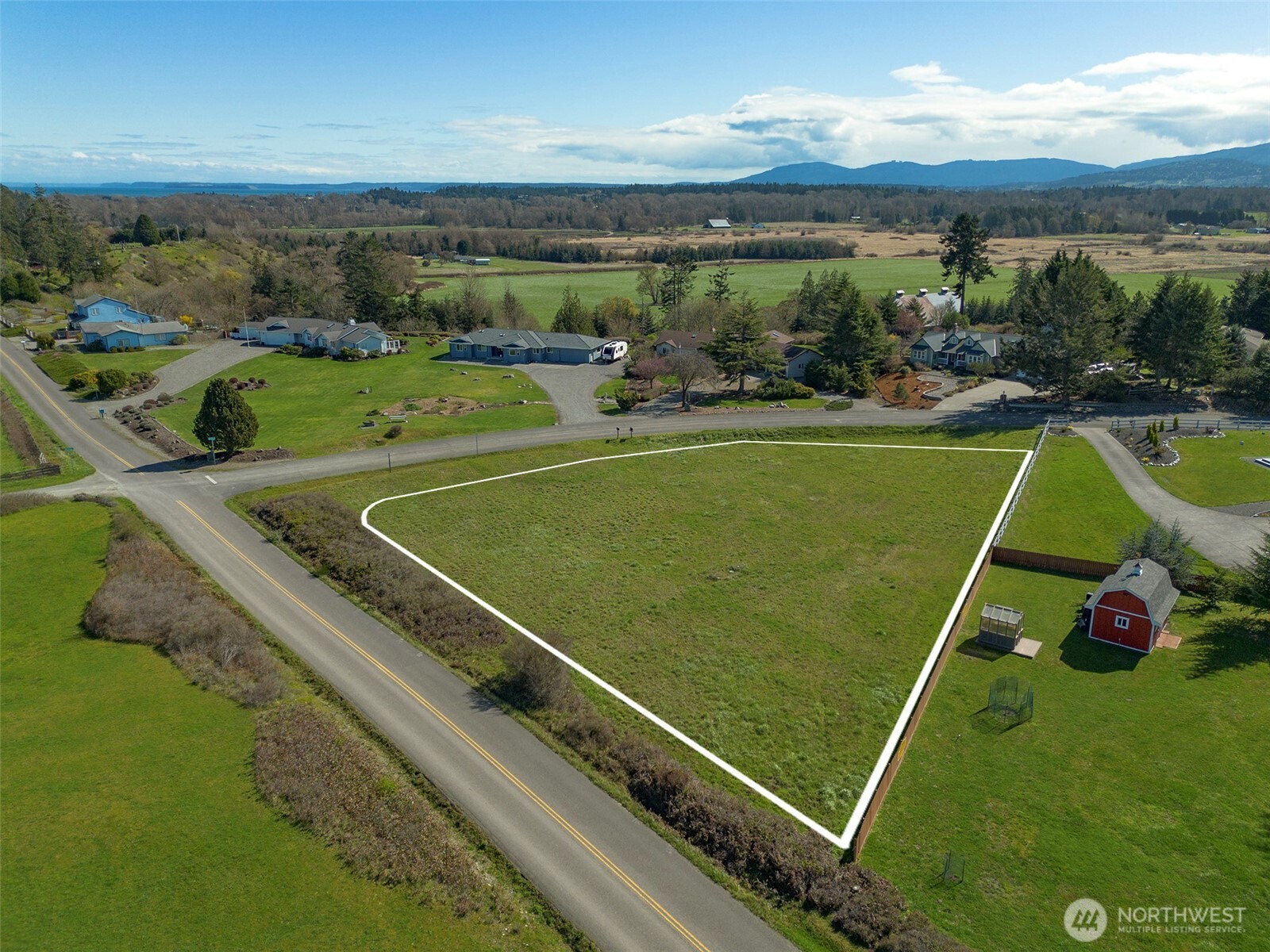 0 Nka Sundial Loop Property Photo 29