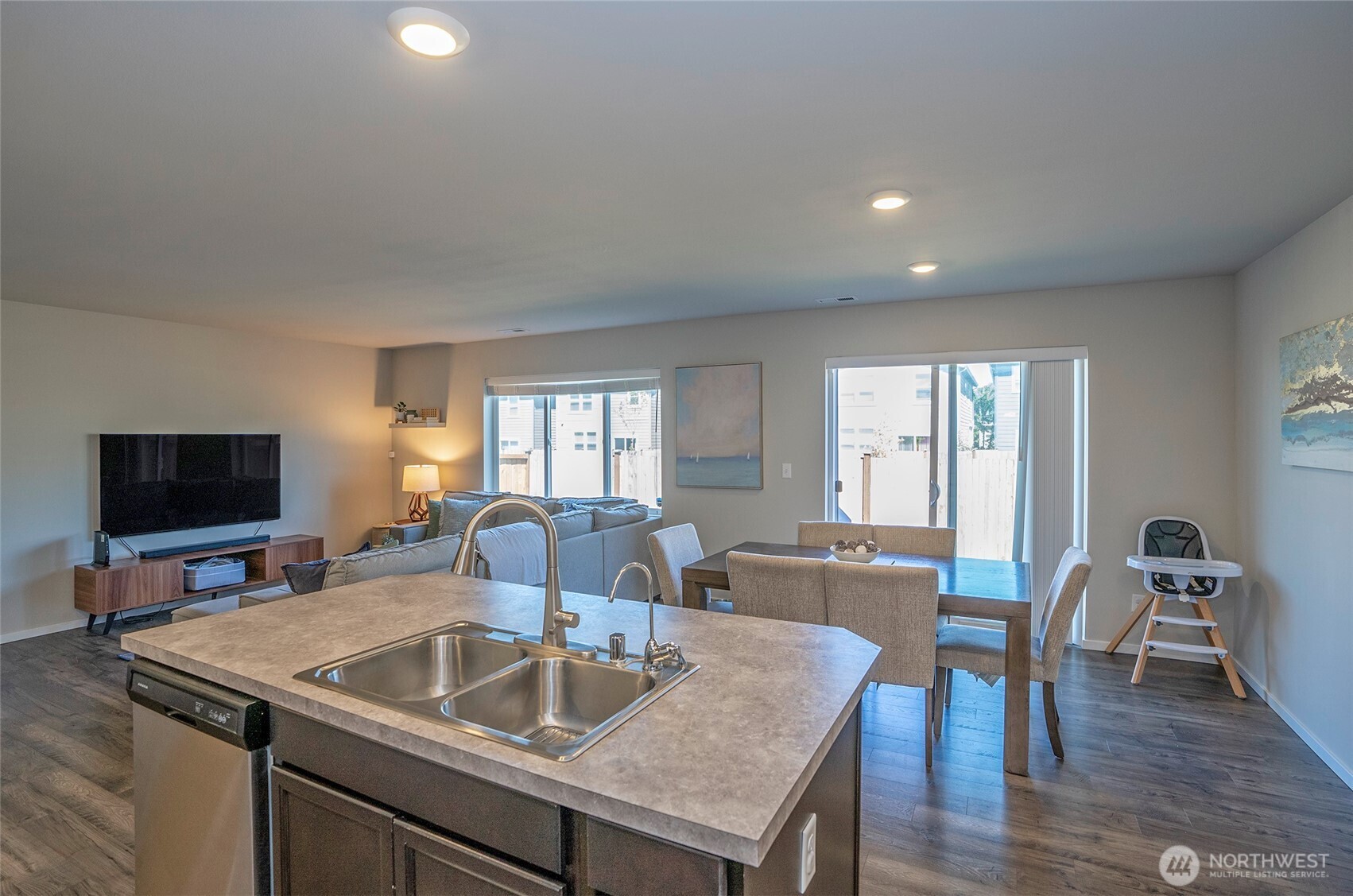 18703 108th Avenue Property Photo 5