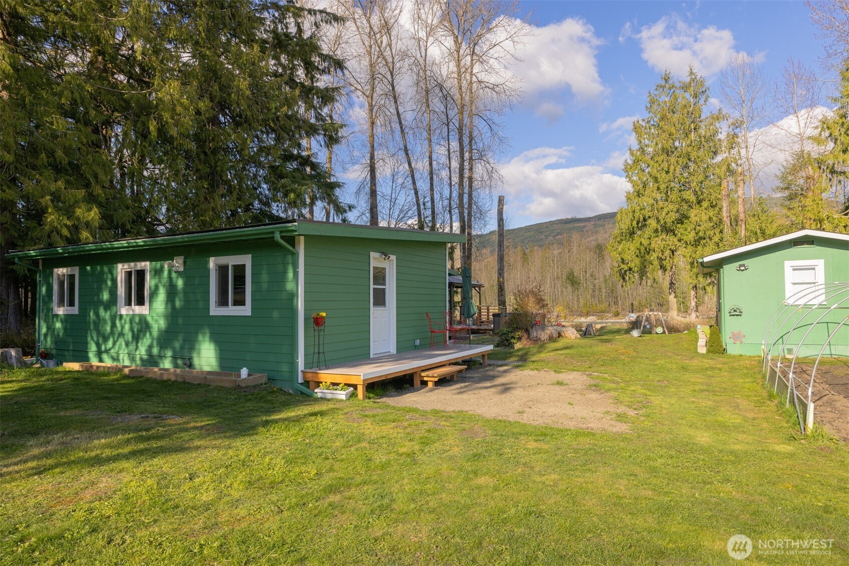 6070 Saxon Road Property Photo 33