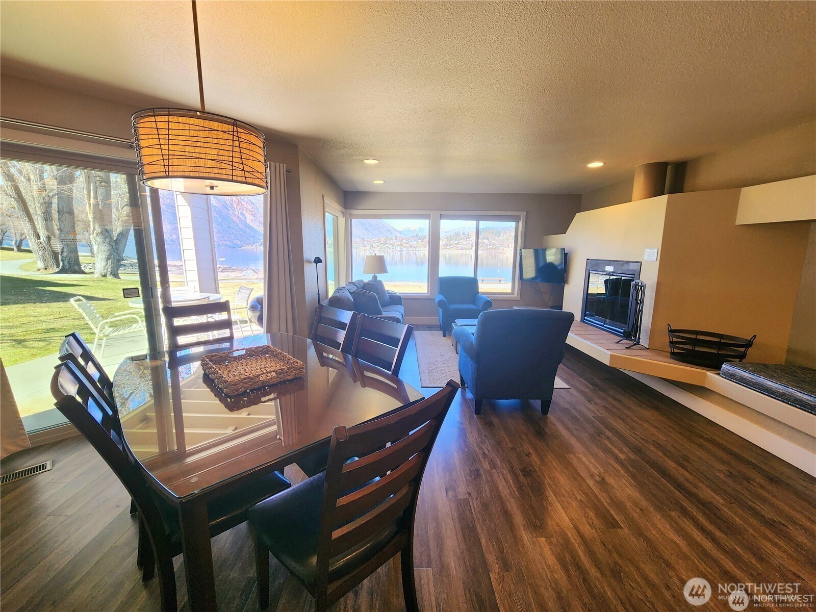 1 Beach 568-c Property Photo 1