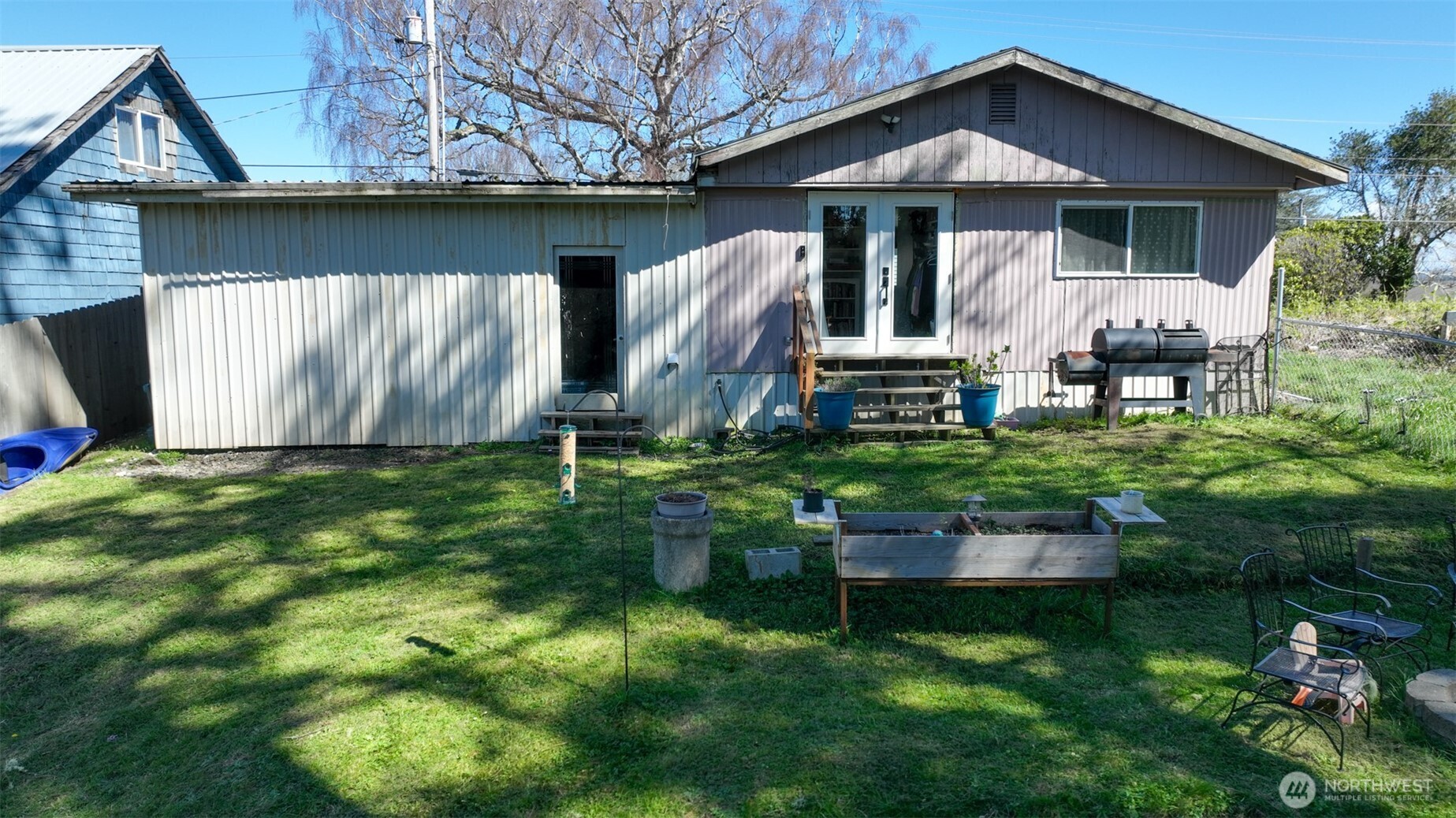 21 2nd Street Property Photo 24