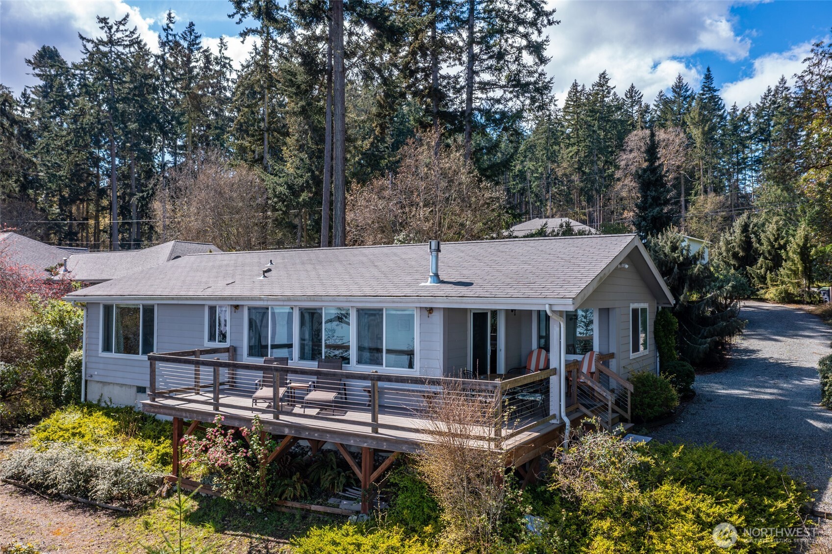 215 S Harrington Lagoon Road Property Photo 3