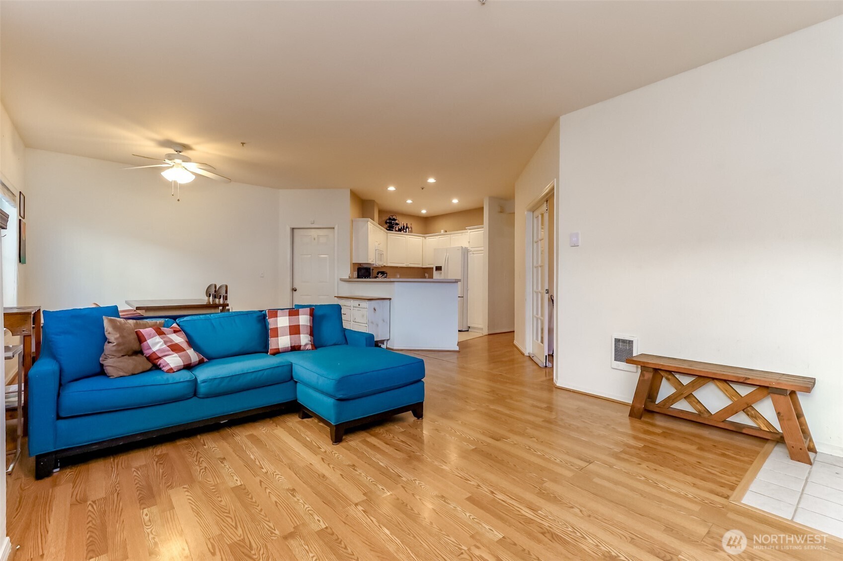 2166 Palisade Boulevard A-4 Property Photo 6