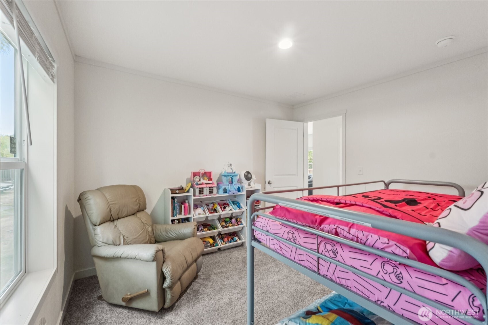 4604 Yorkshire Drive Property Photo 14