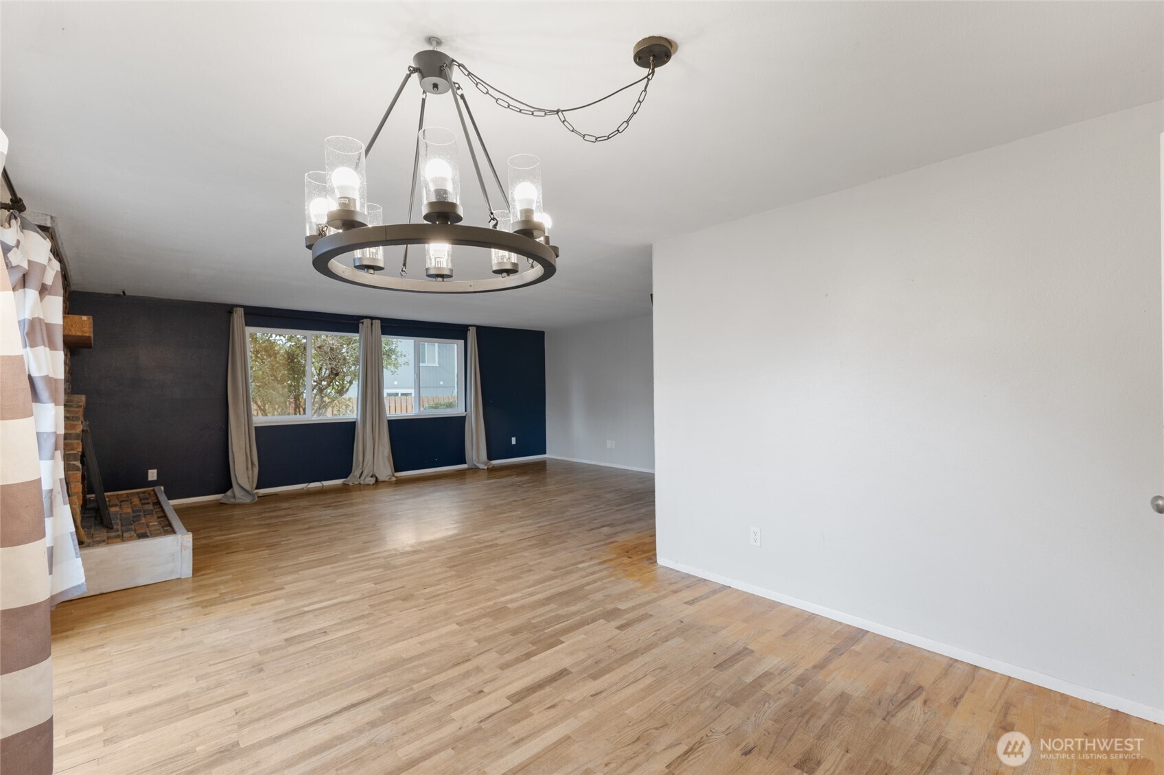 603 N Crestview Drive Property Photo 13