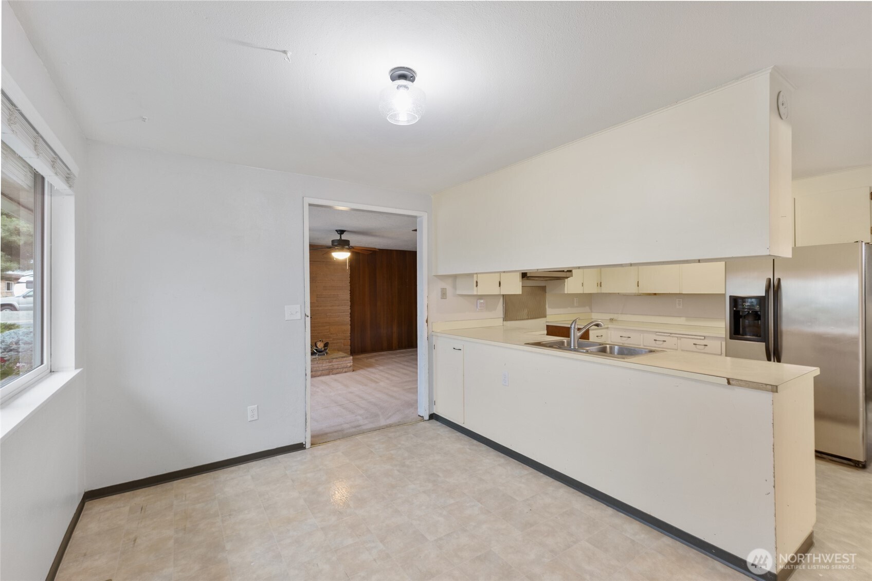 603 N Crestview Drive Property Photo 16