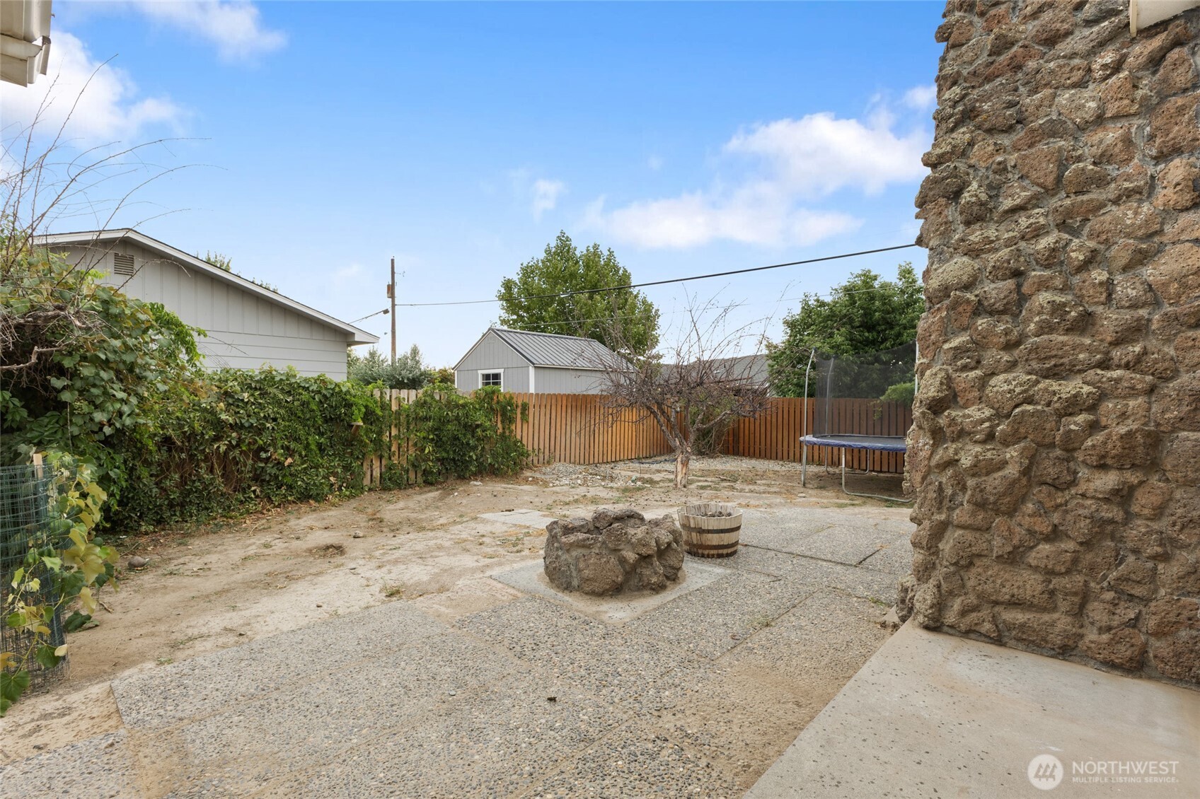 603 N Crestview Drive Property Photo 31