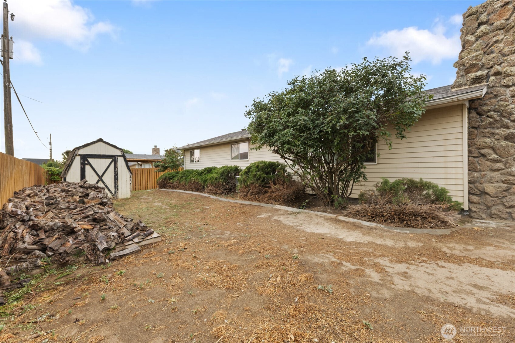 603 N Crestview Drive Property Photo 33