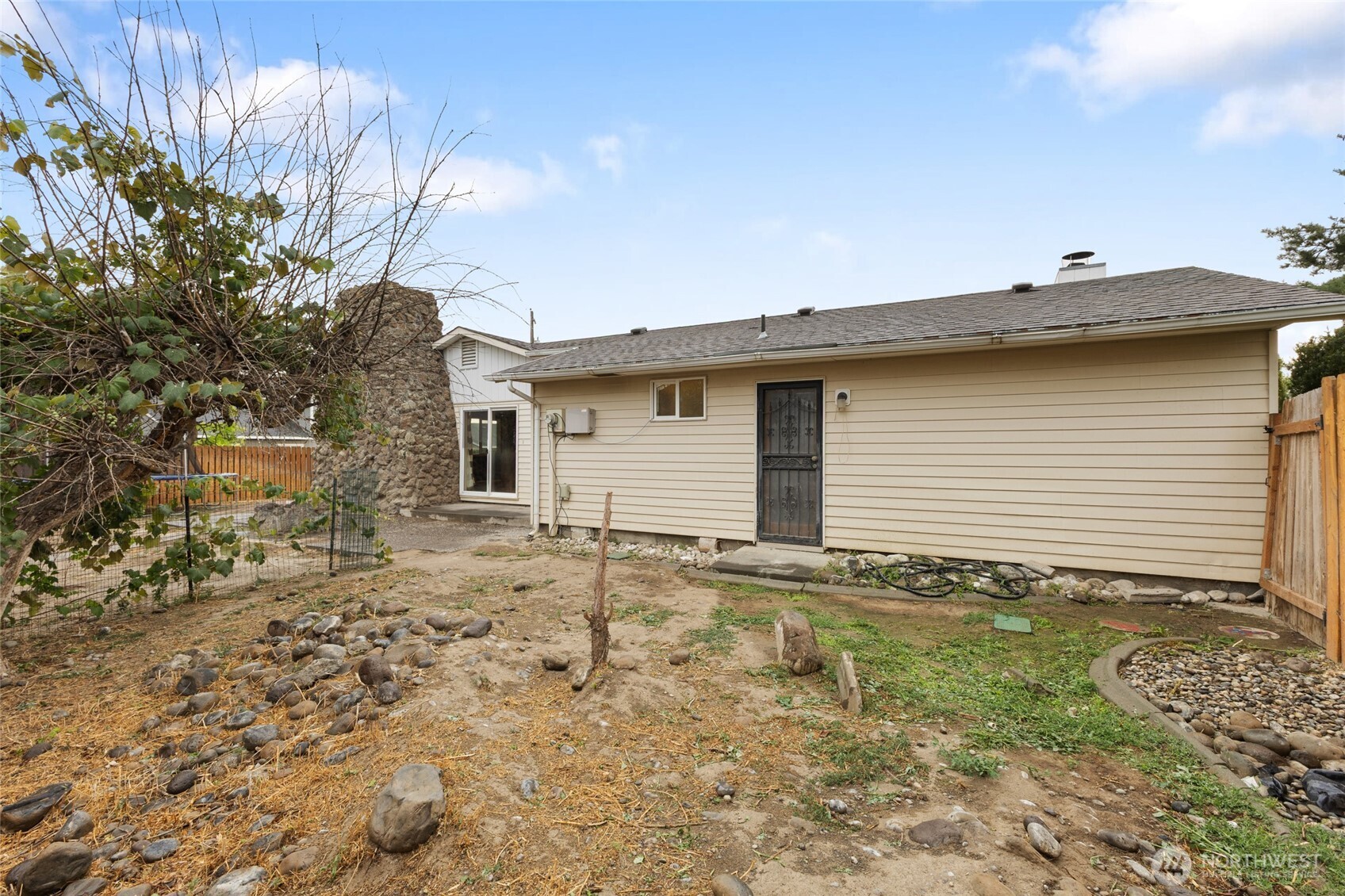 603 N Crestview Drive Property Photo 34