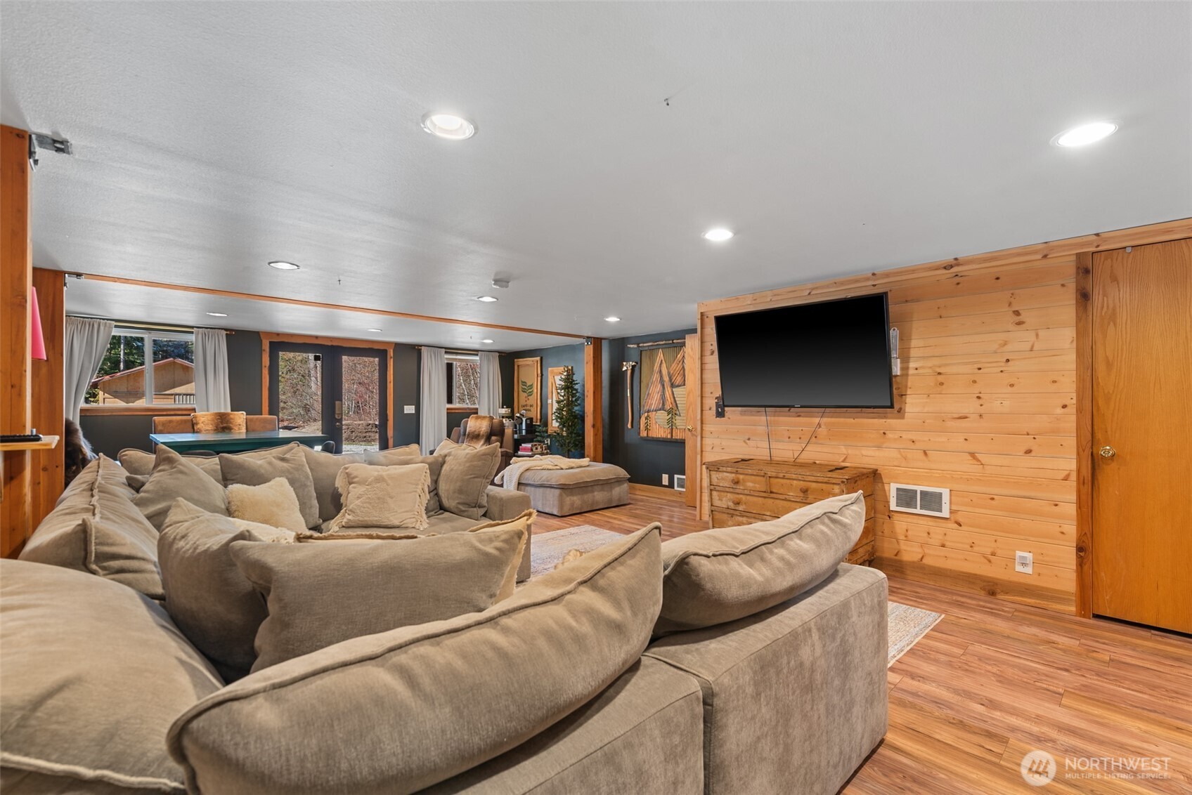 2116 Chiwawa Court Property Photo 7