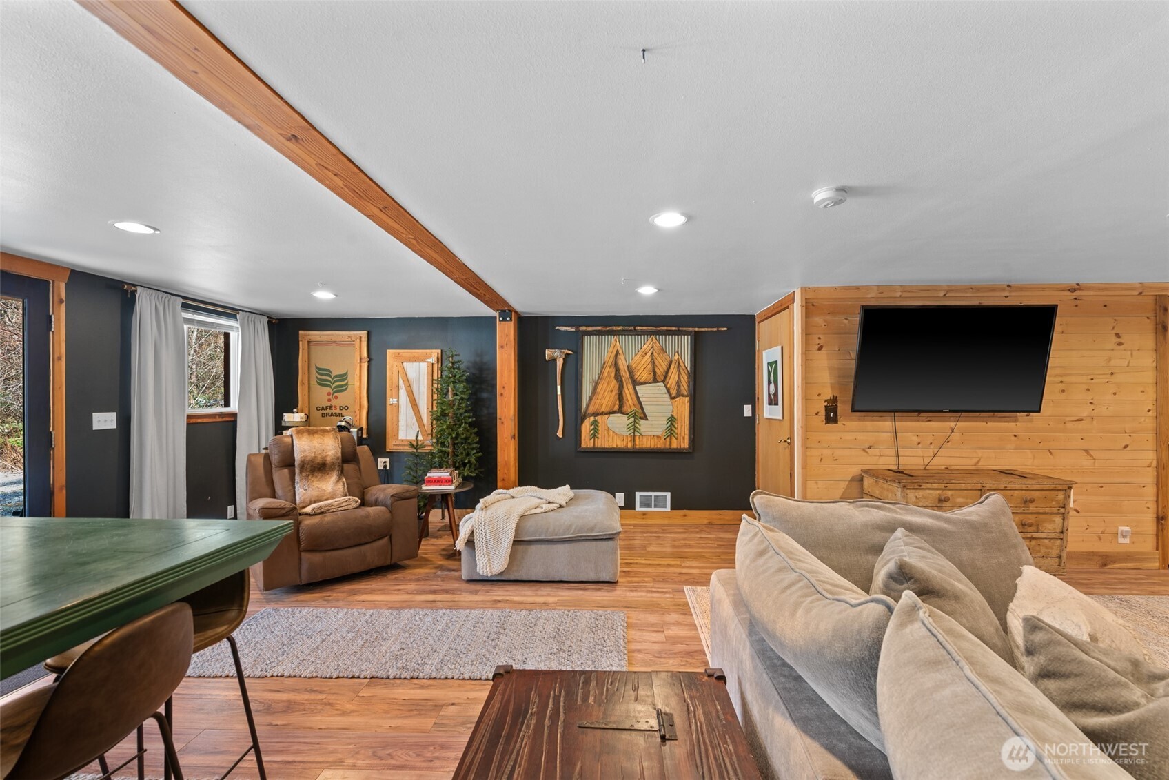 2116 Chiwawa Court Property Photo 12