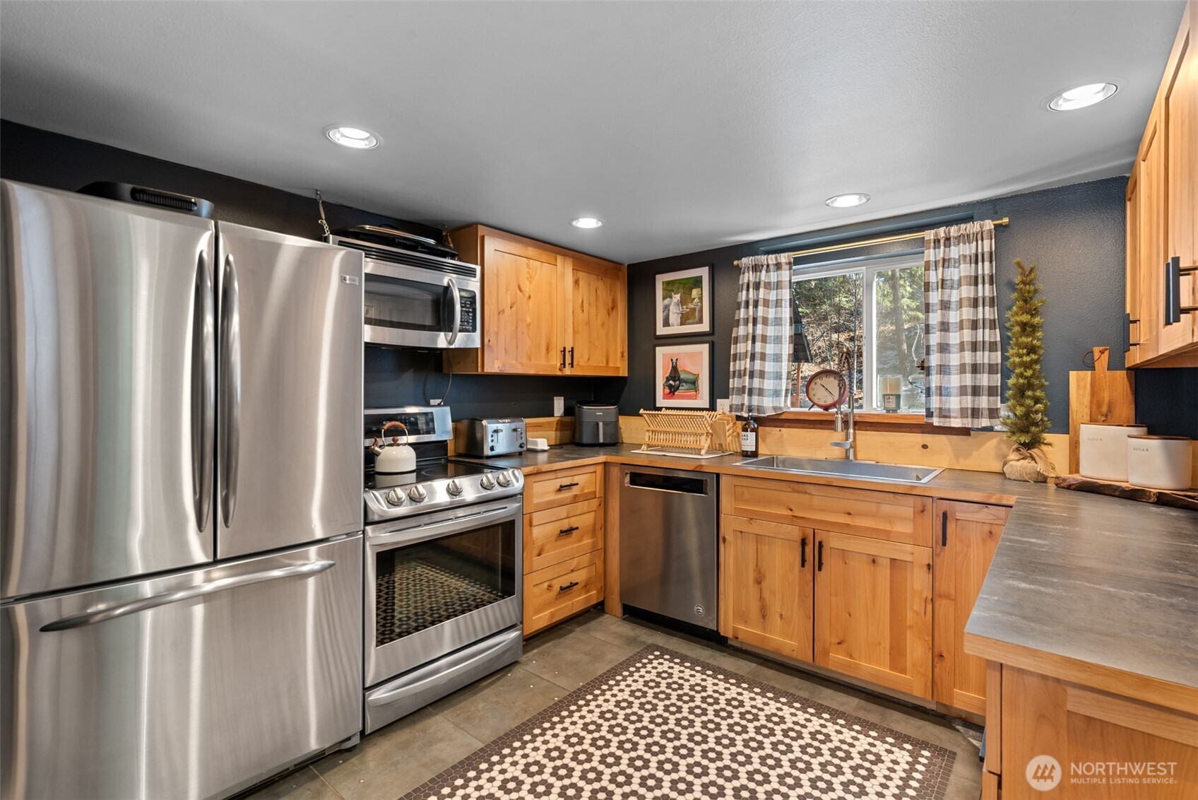 2116 Chiwawa Court Property Photo 16