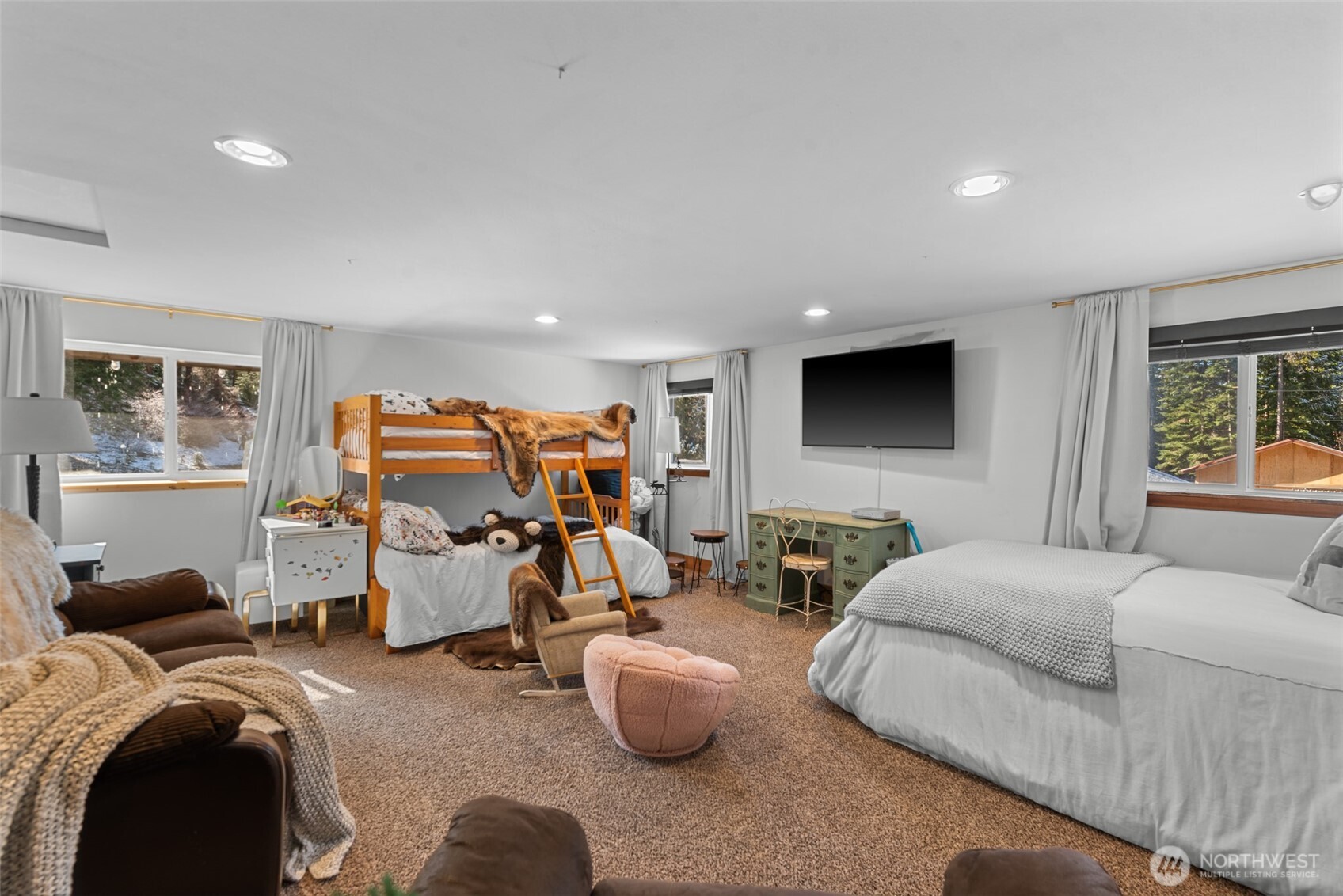 2116 Chiwawa Court Property Photo 23