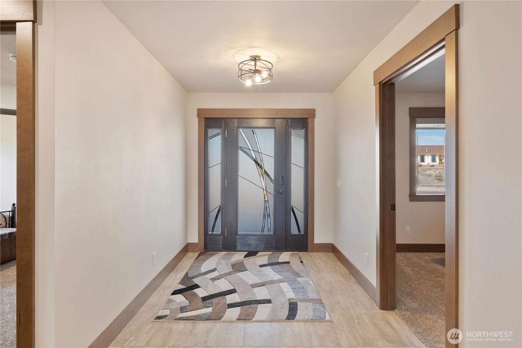 713 Sw Sunset Boulevard Property Photo 3