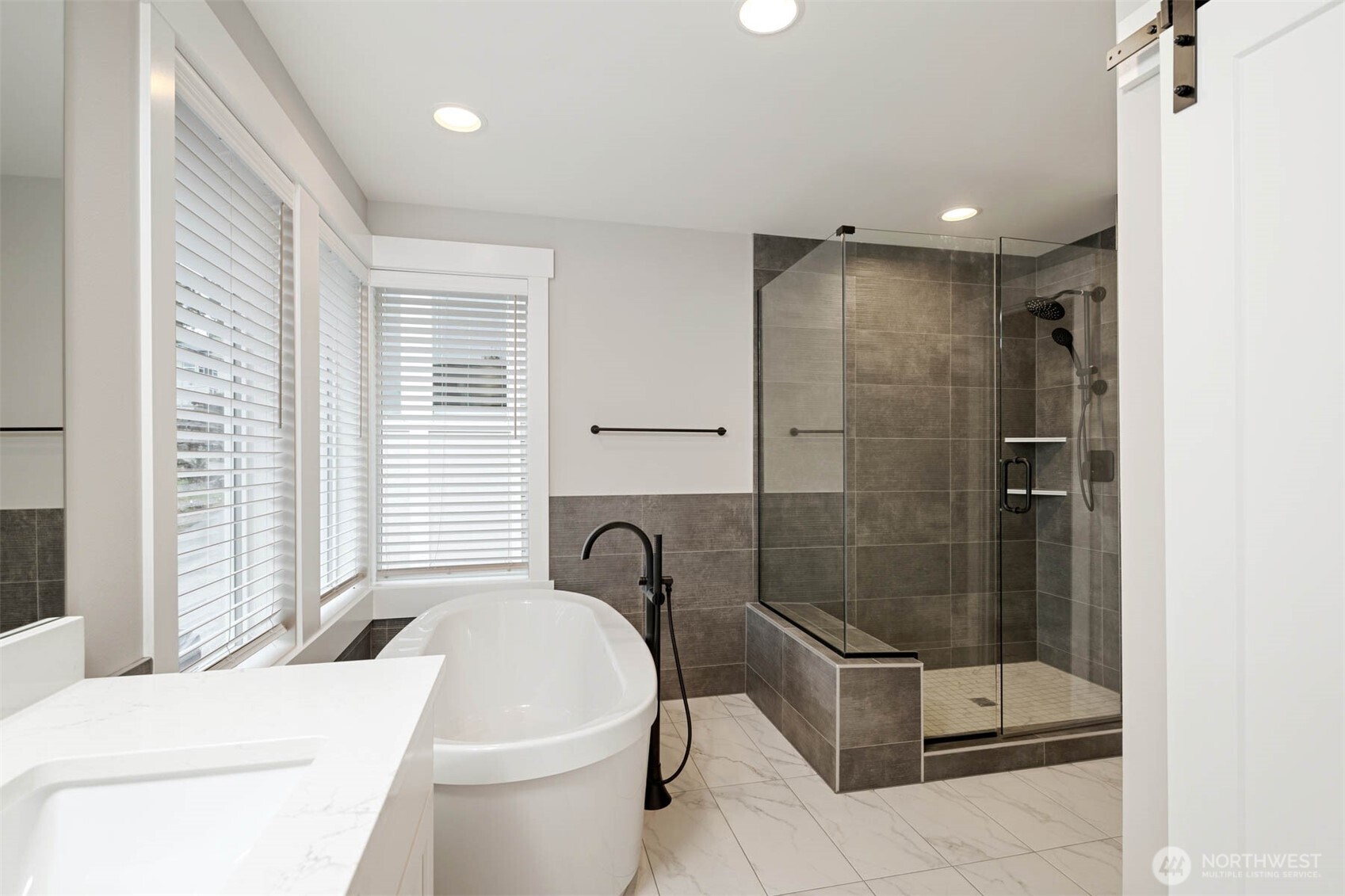 13030 75th Place Property Photo 11