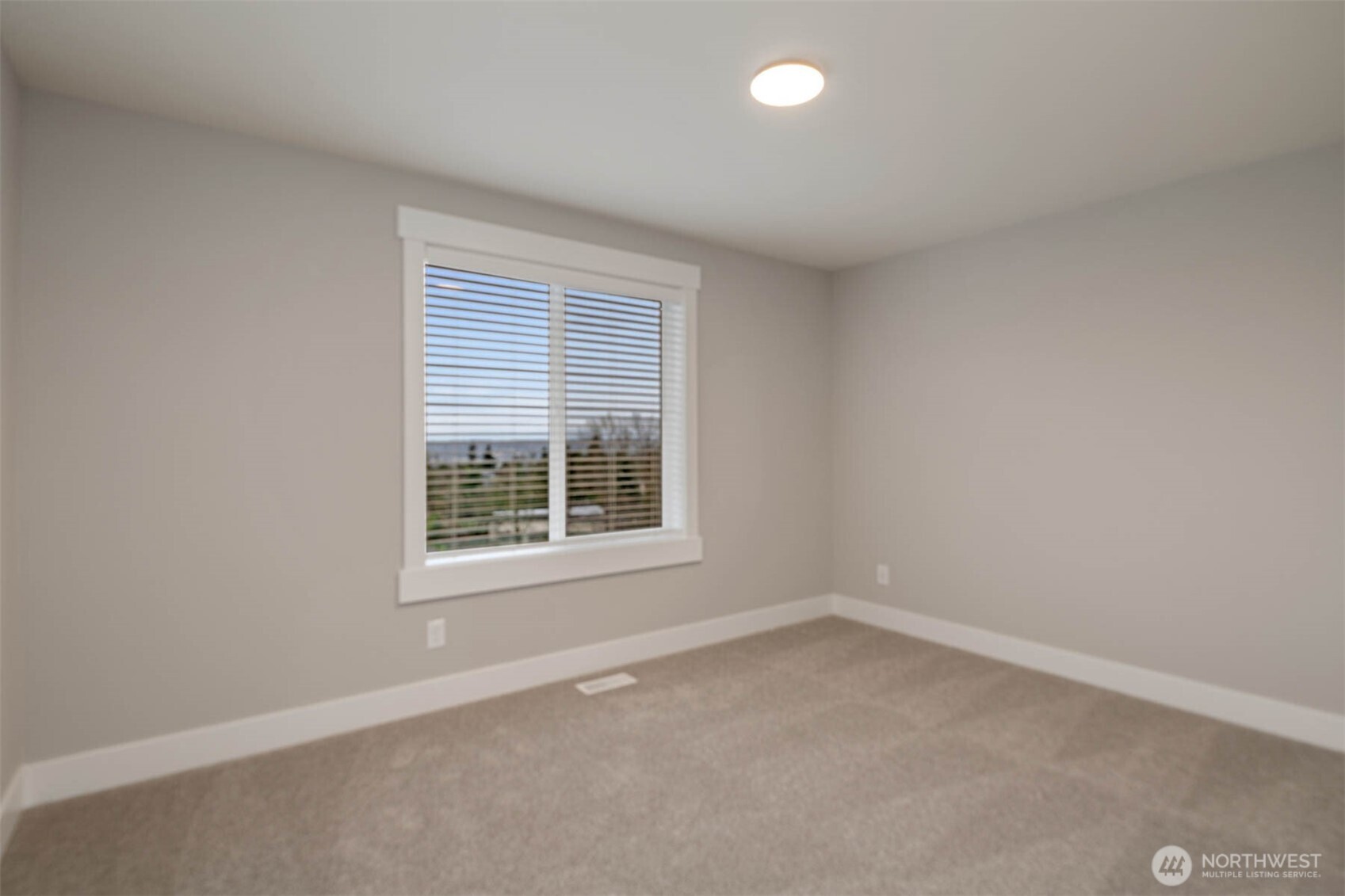 13030 75th Place Property Photo 13