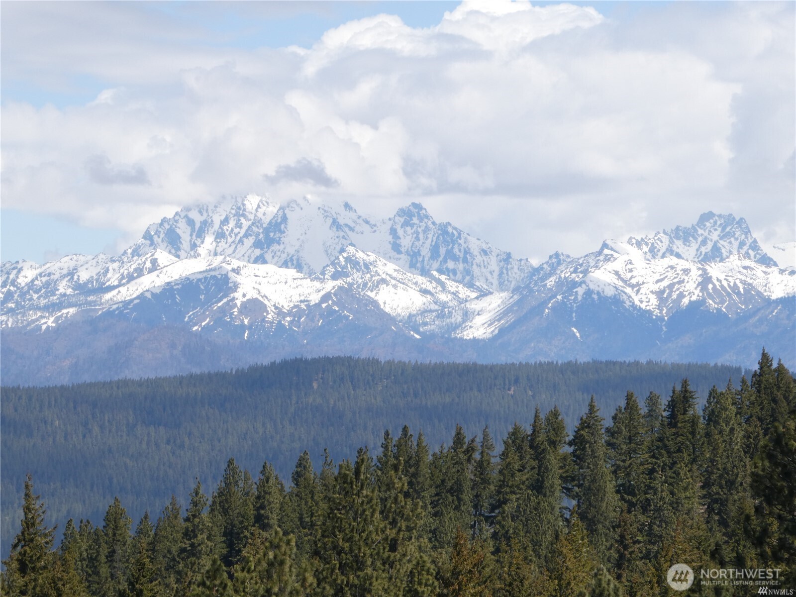 831 Horse Heaven Road Property Photo 1