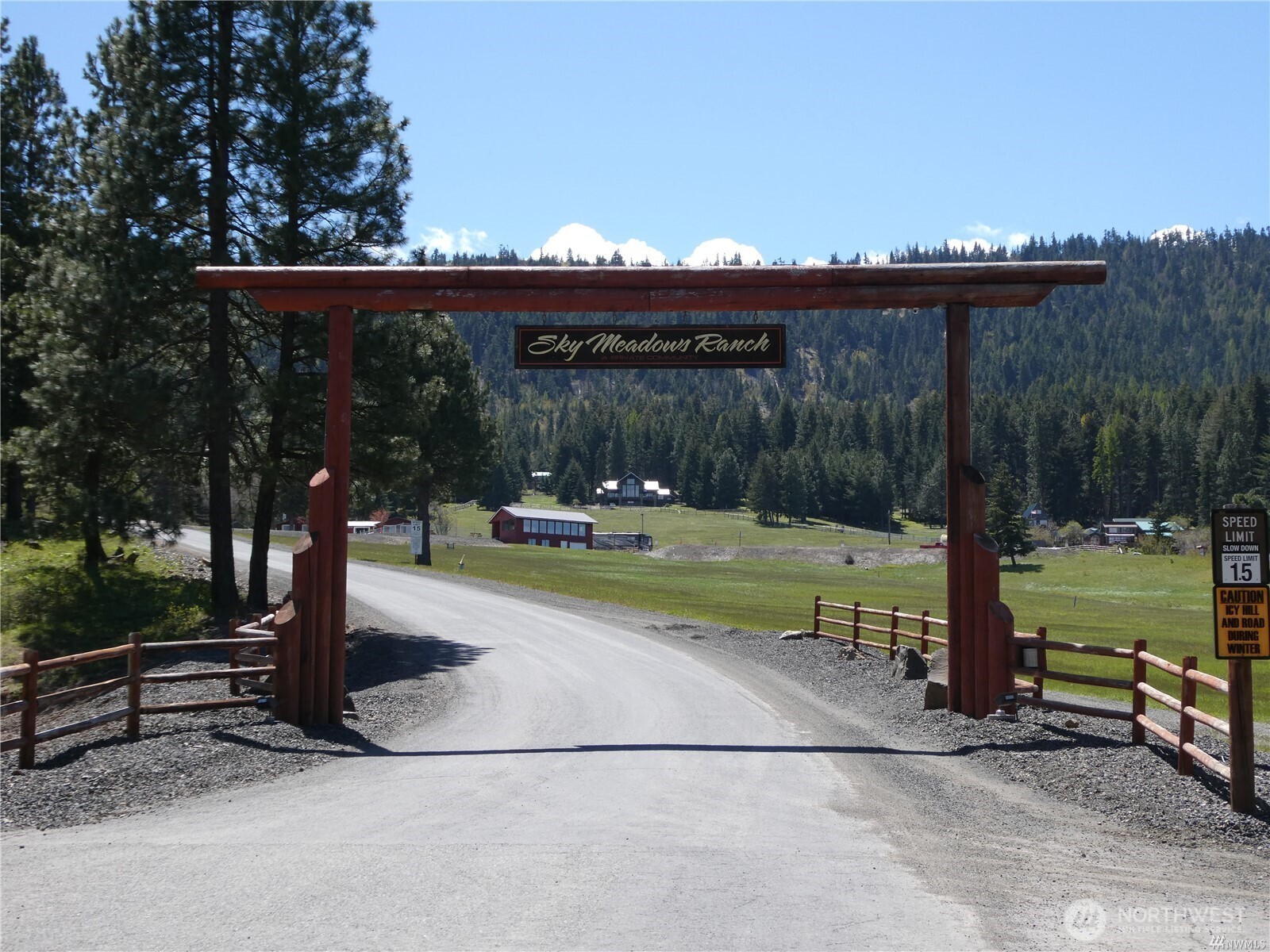 831 Horse Heaven Road Property Photo 9