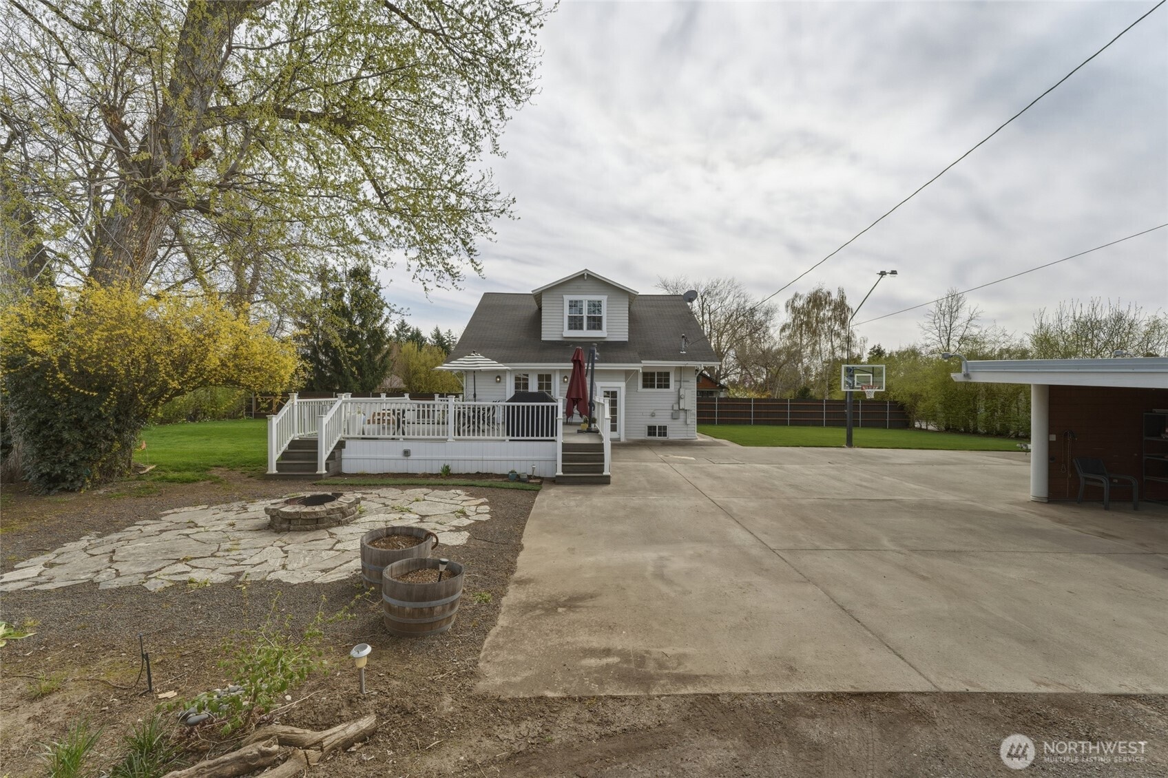 1433 Grant Street Property Photo 33