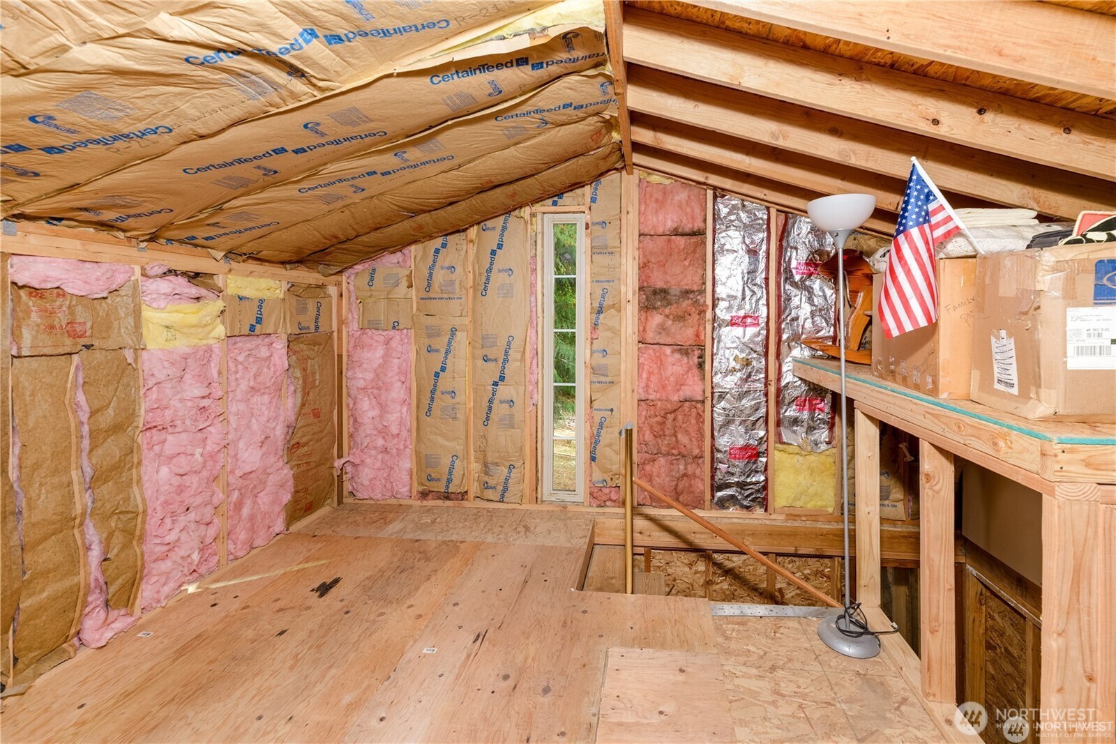 17 Thompson Point Road Property Photo 21
