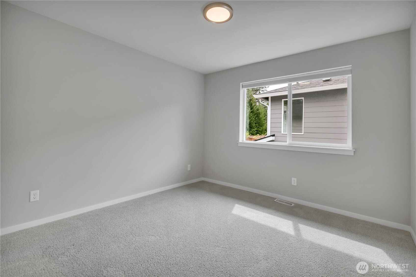 4881 Amherst Way Property Photo 31