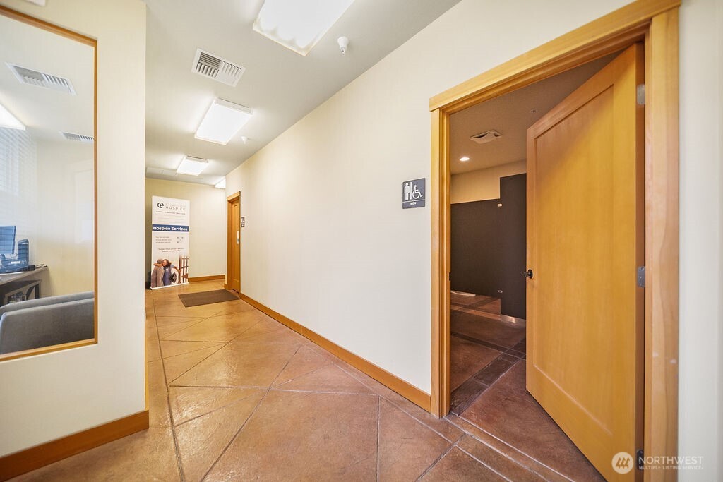 1922 Pottery Avenue Property Photo 11