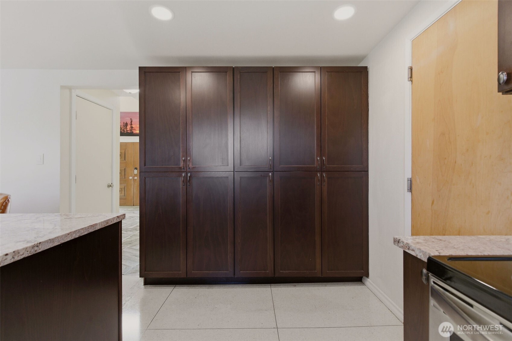 20707 31st Place Property Photo 9