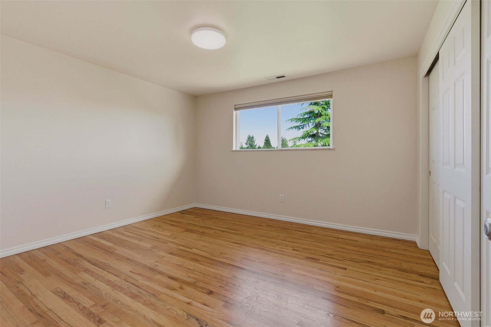 20707 31st Place Property Photo 25