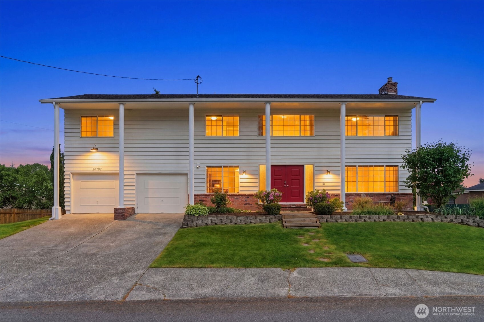 20707 31st Place Property Photo 38
