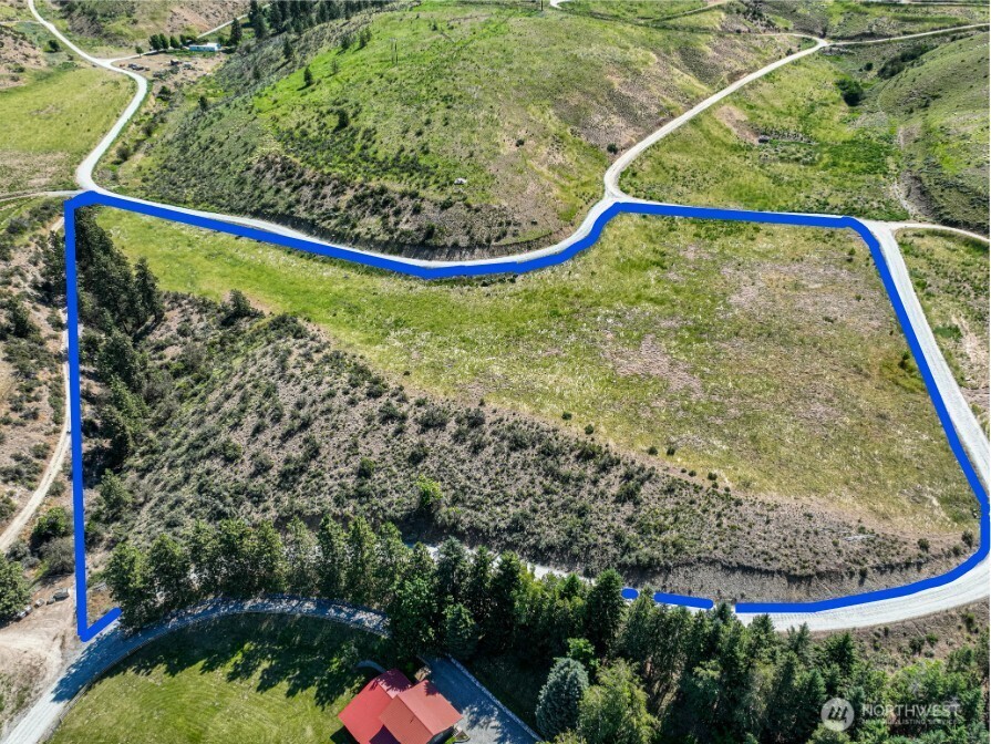 194 Chelan Ranch Road Property Photo 3
