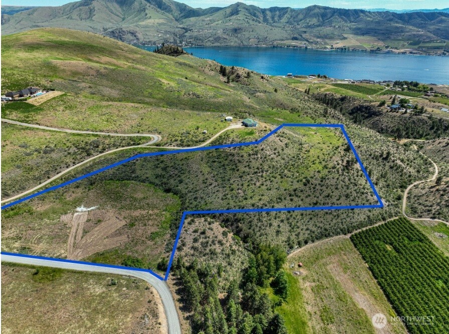 215 Chelan Ranch Road Property Photo 1