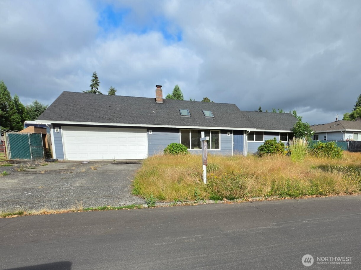 8006 Ne 100th Avenue Property Photo 1