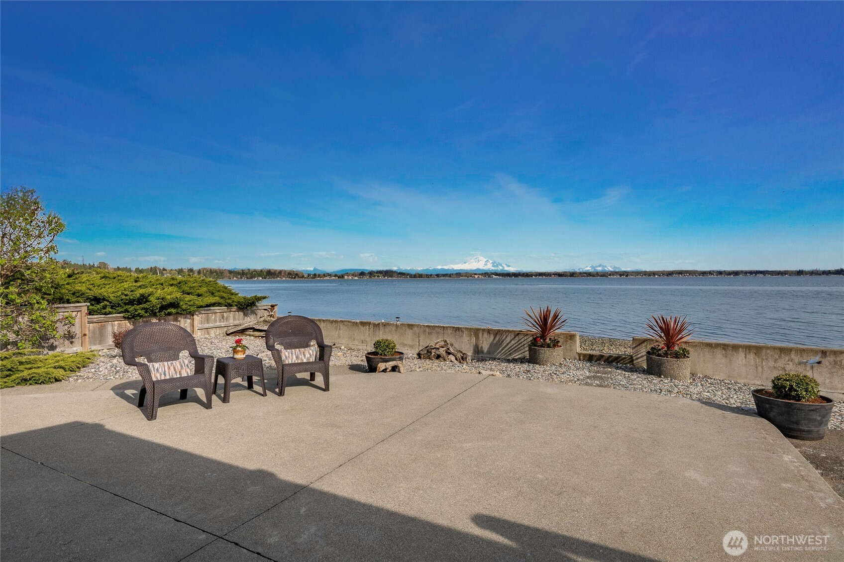 5411 Nootka Loop Property Photo 1