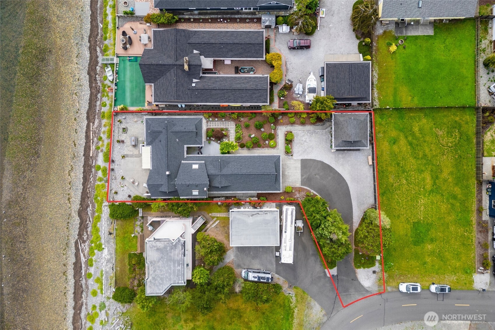 5411 Nootka Loop Property Photo 34