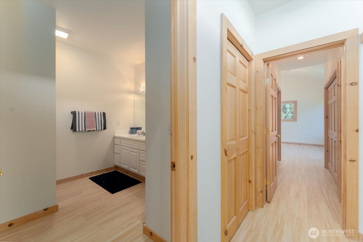 1606 S Lakeshore Road Property Photo 15