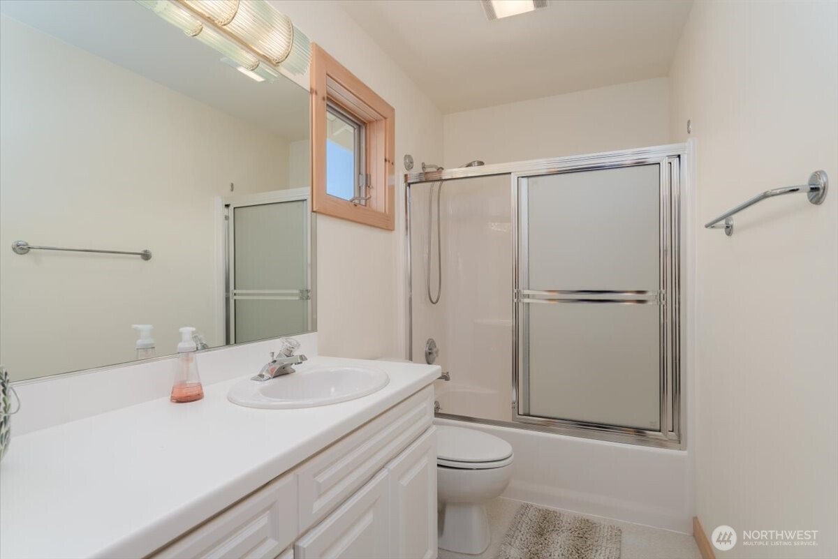 1606 S Lakeshore Road Property Photo 22