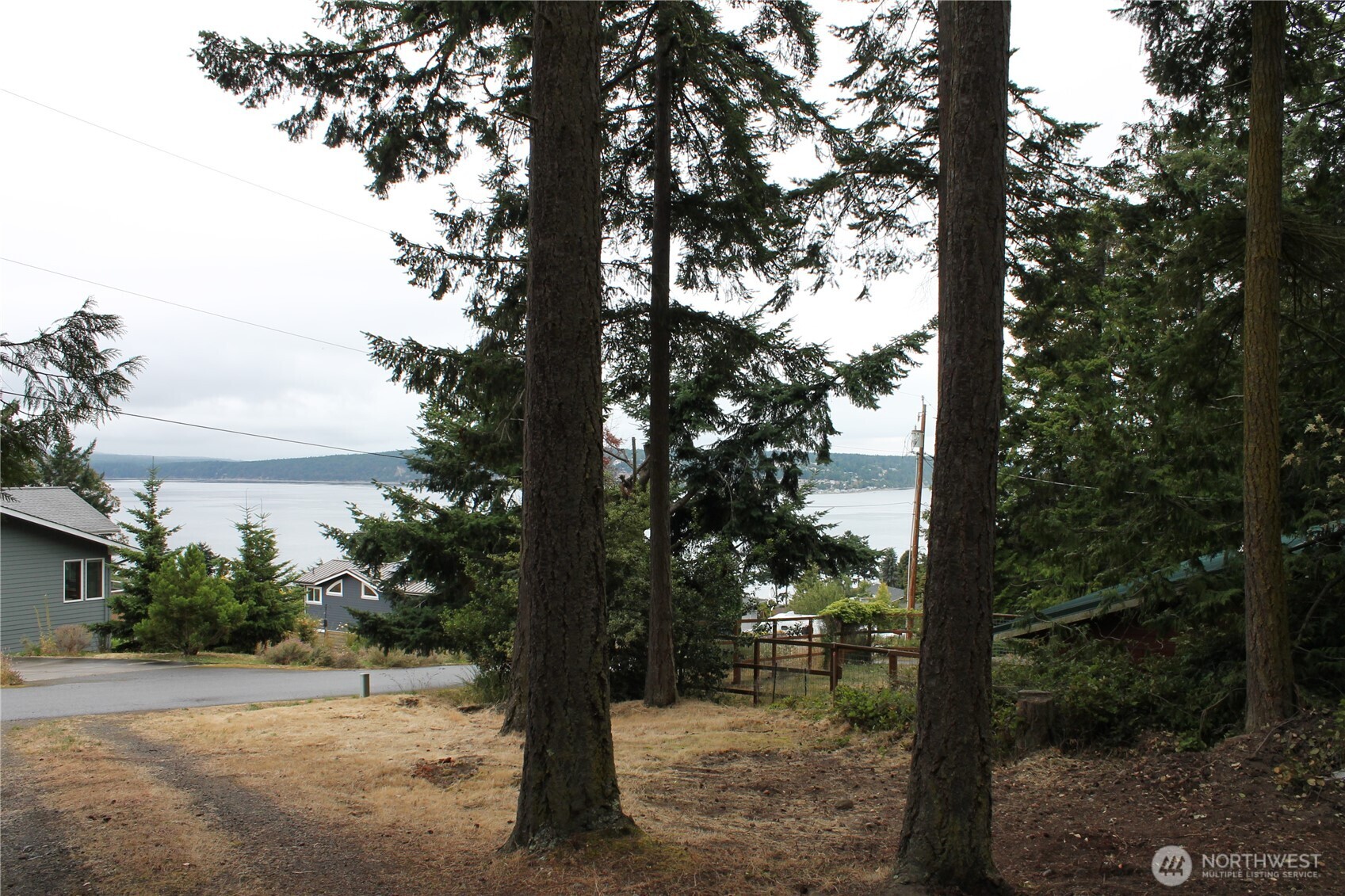 85 Quinault Loop Property Photo 6