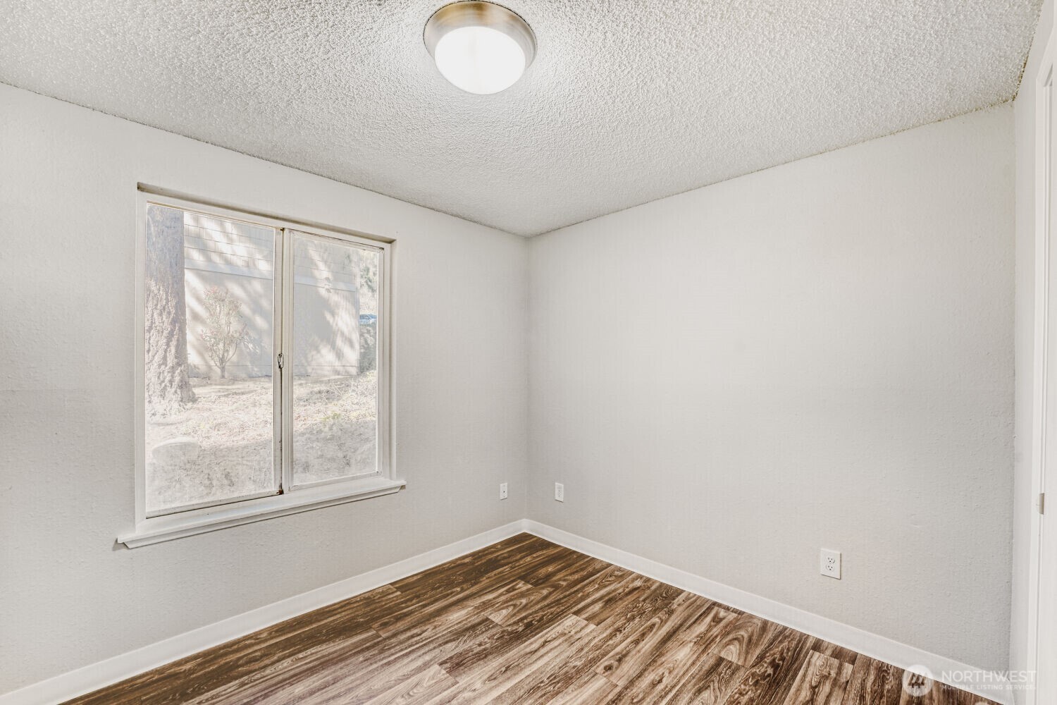 34214 1st Place Property Photo 12