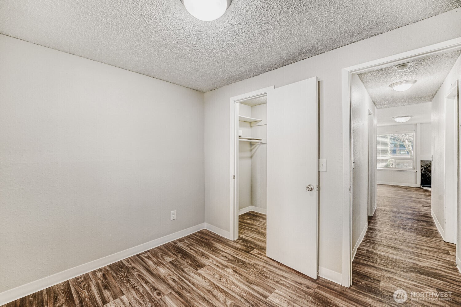 34214 1st Place Property Photo 13