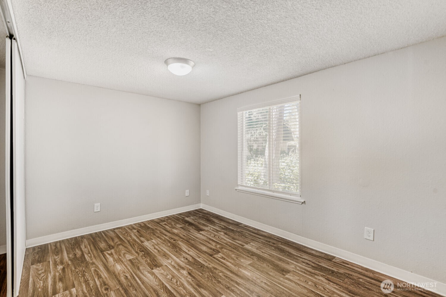 34214 1st Place Property Photo 17