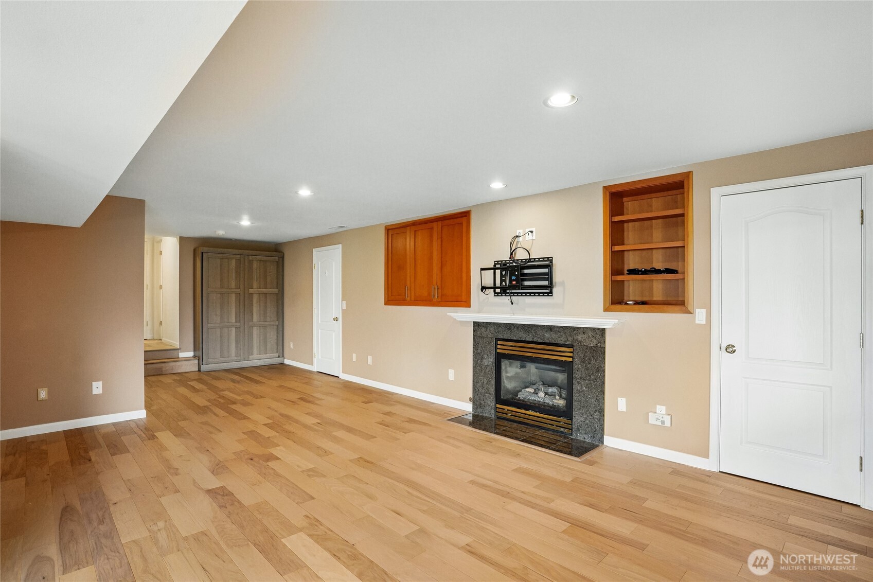 6412 E Side Drive S Property Photo 24