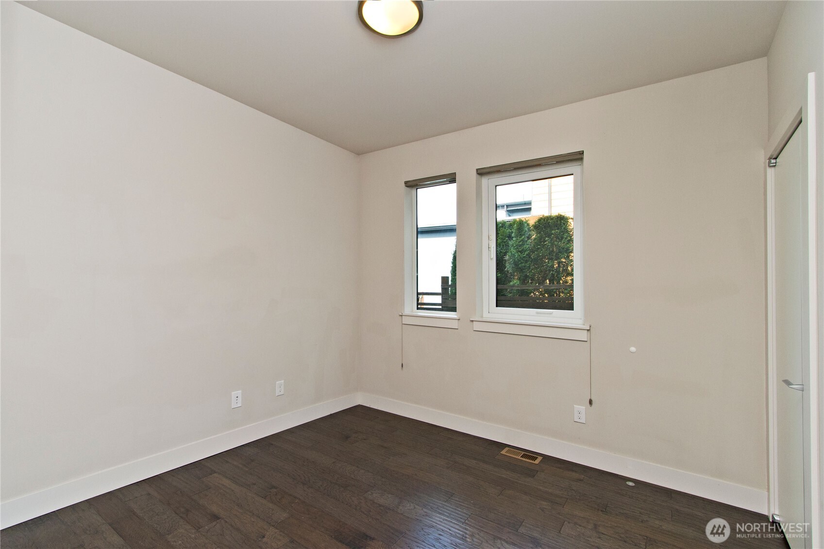 1471 14th Place Property Photo 20