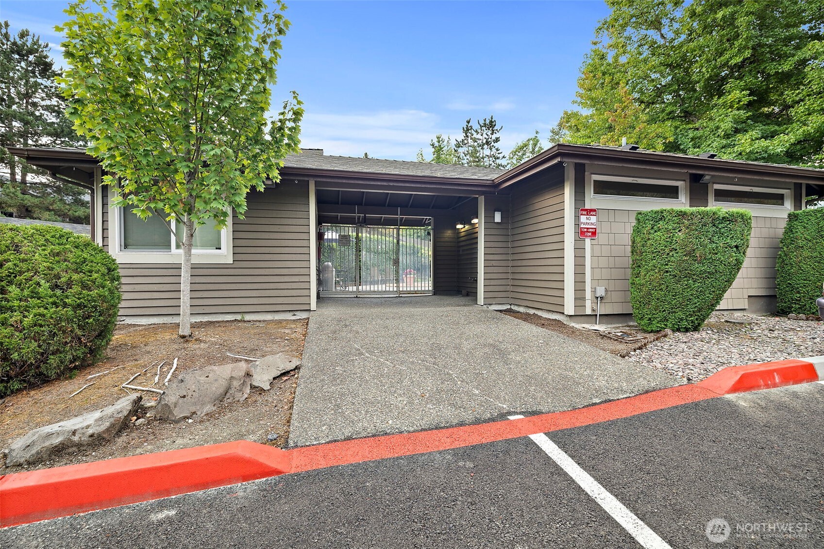 200 Mt Park Boulevard A103 Property Photo 26
