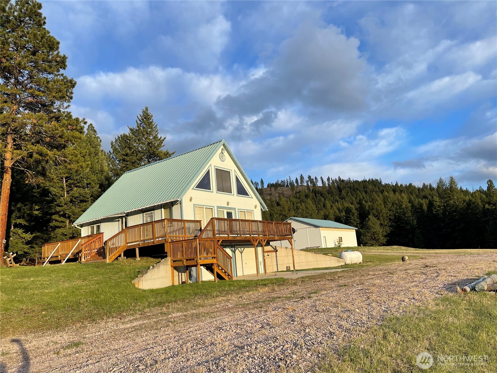 50 DOLL Drive Property Photo 1