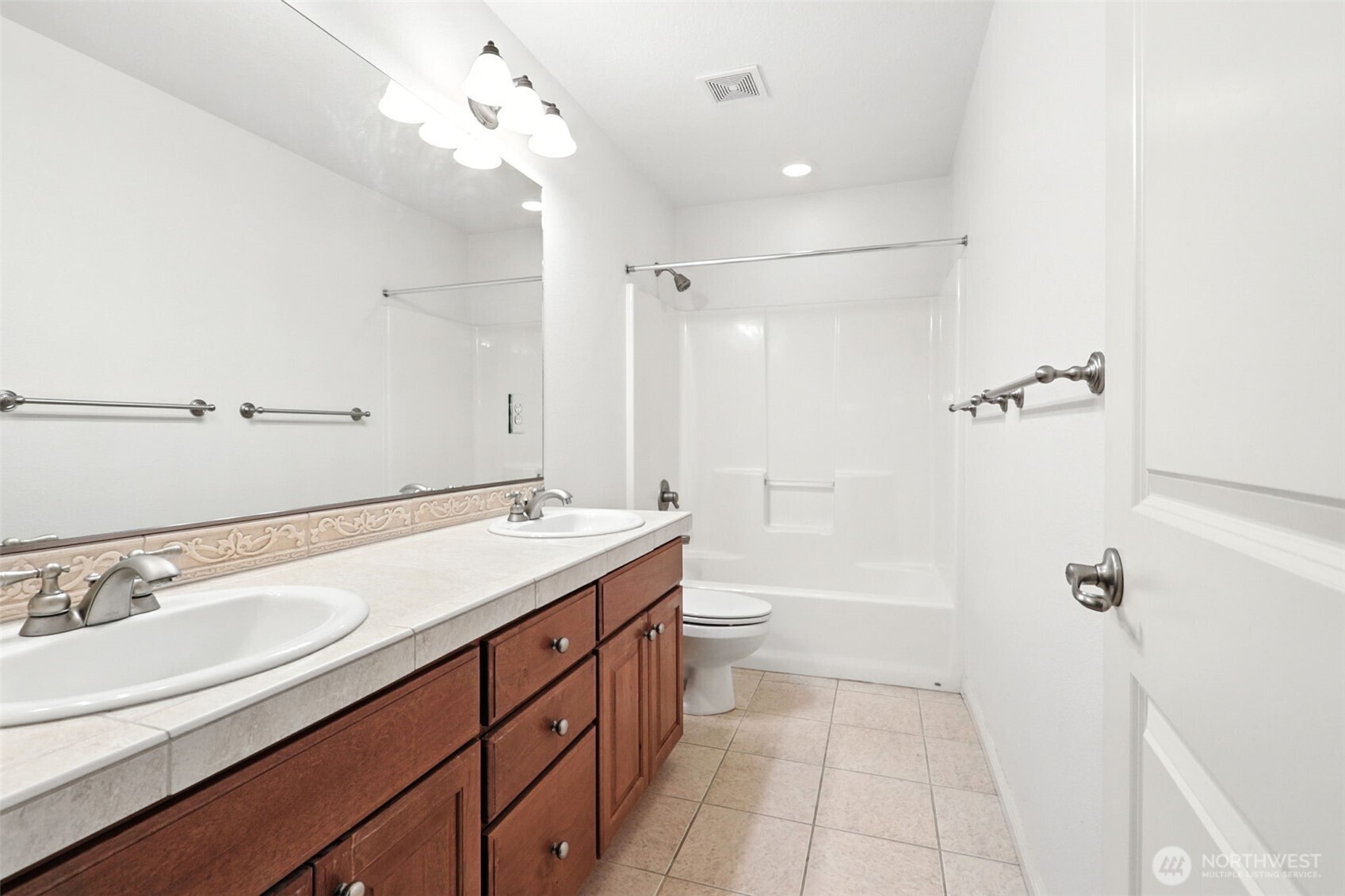 2052 Nw Fargo Loop Property Photo 24