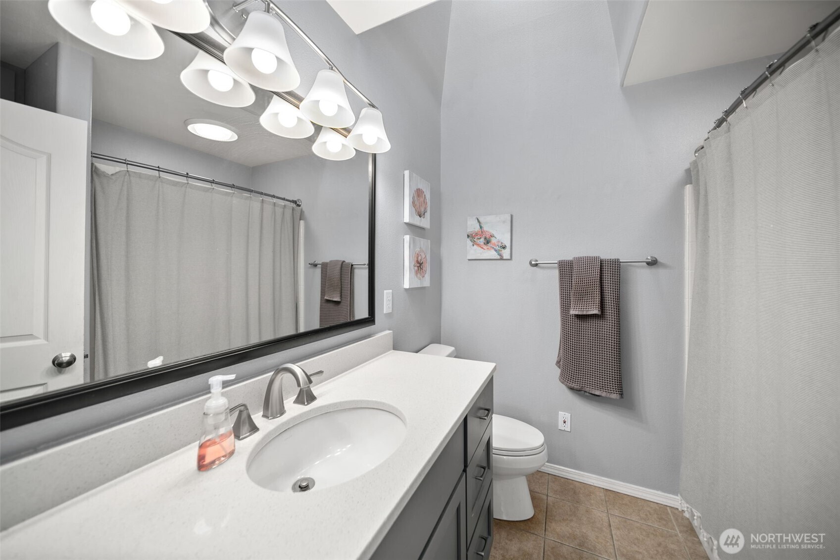 530 S Lynn Property Photo 18