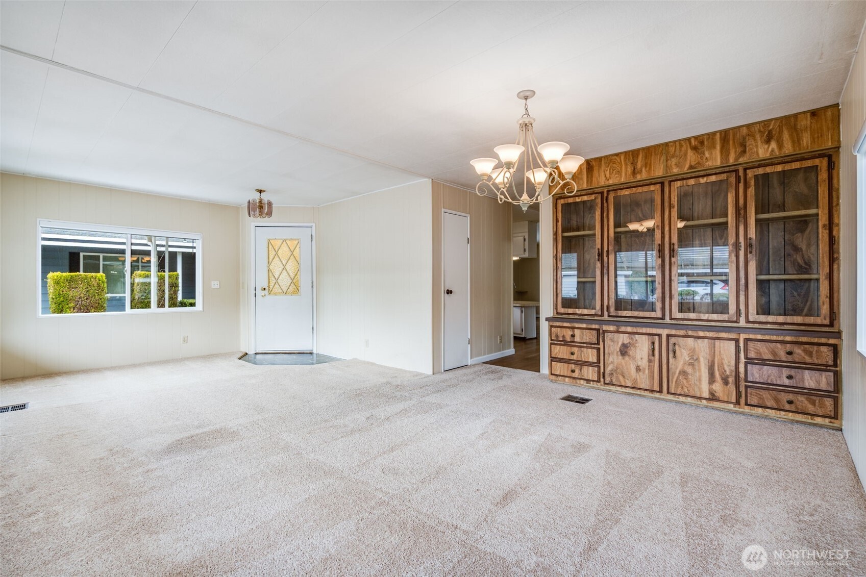 201 Union Avenue 111 Property Photo 6