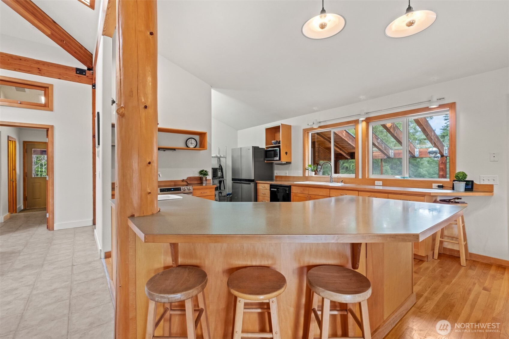 19374 Westside Dr Property Photo 12